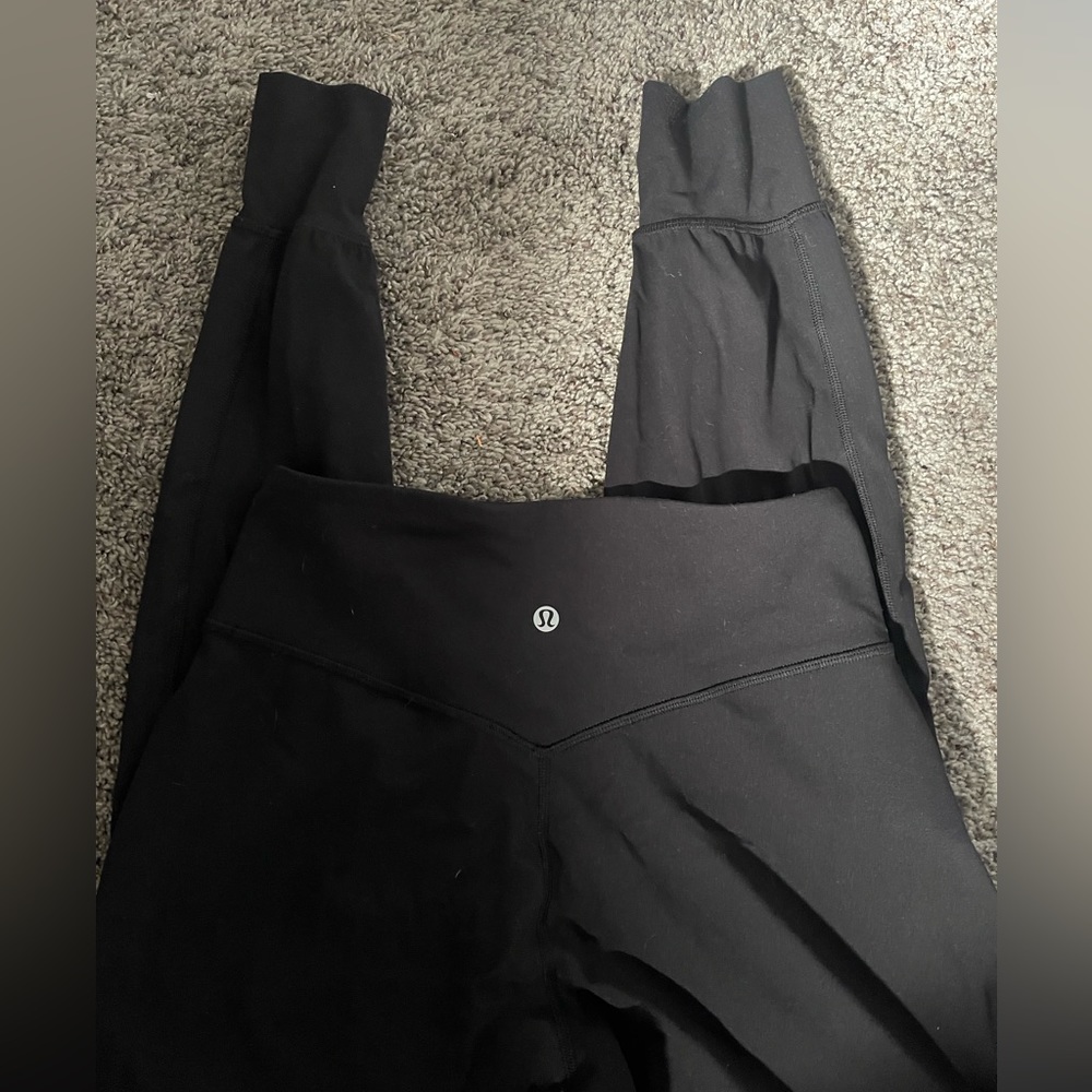 Lululemon Align Joggers  - Black size 6